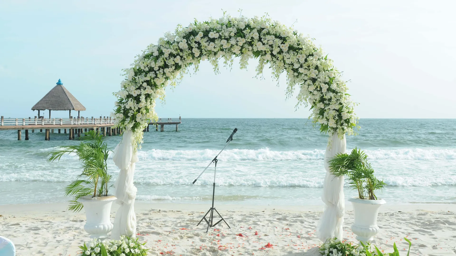 ****  Independence Hotel Resort & Spa Sihanoukville Cambodia
