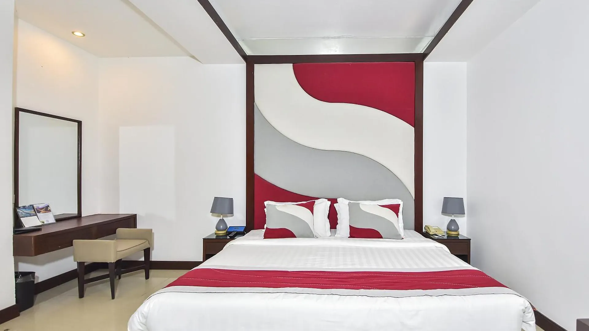 Independence Hotel Resort & Spa Sihanoukville