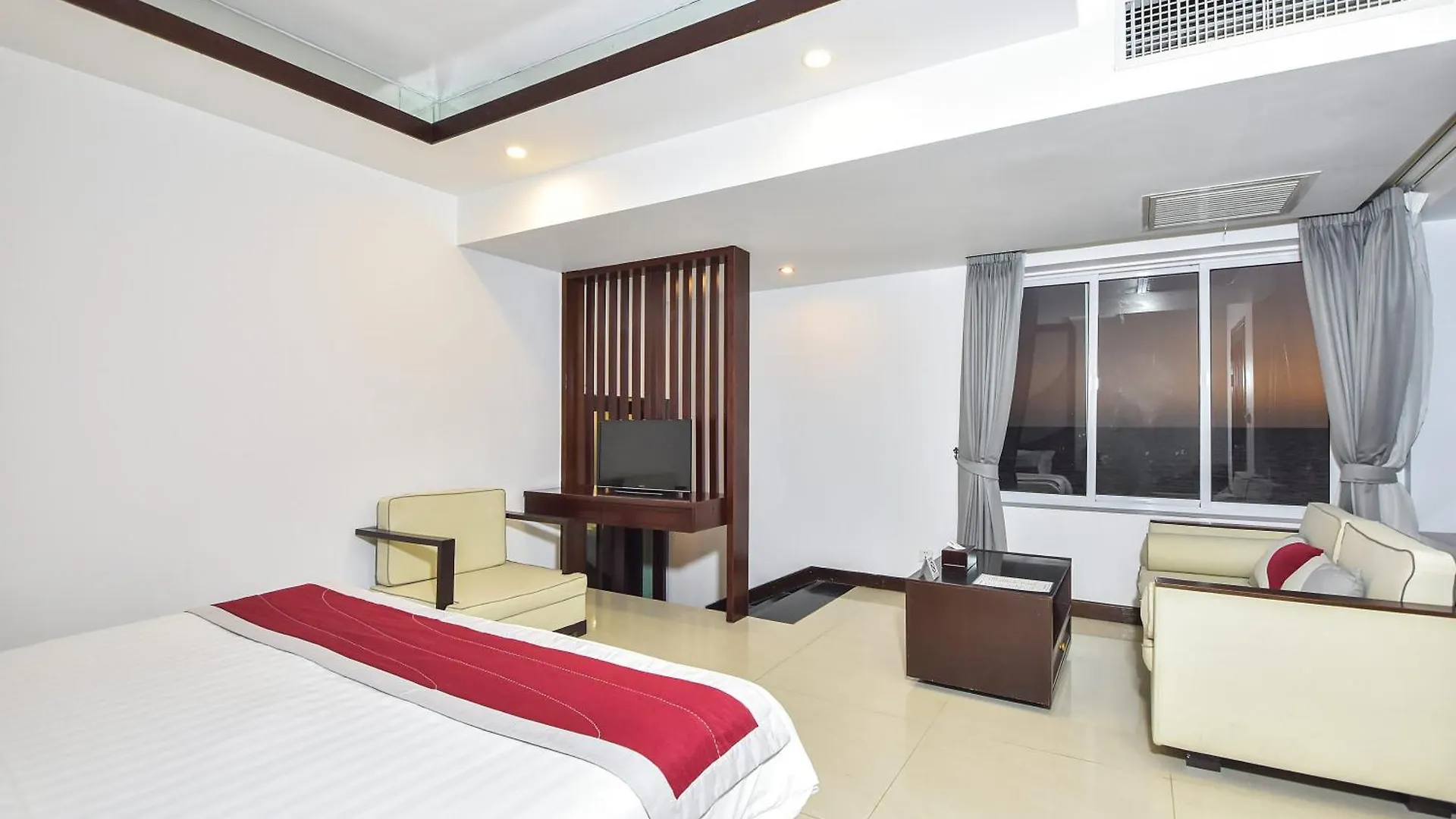 Independence Hotel Resort & Spa Sihanoukville