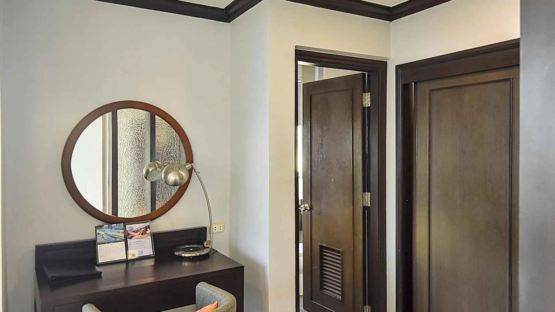 Independence Hotel Resort & Spa Sihanoukville