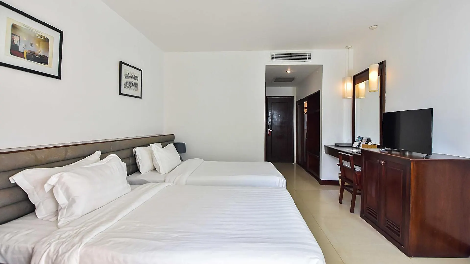 Independence Hotel Resort & Spa Sihanoukville