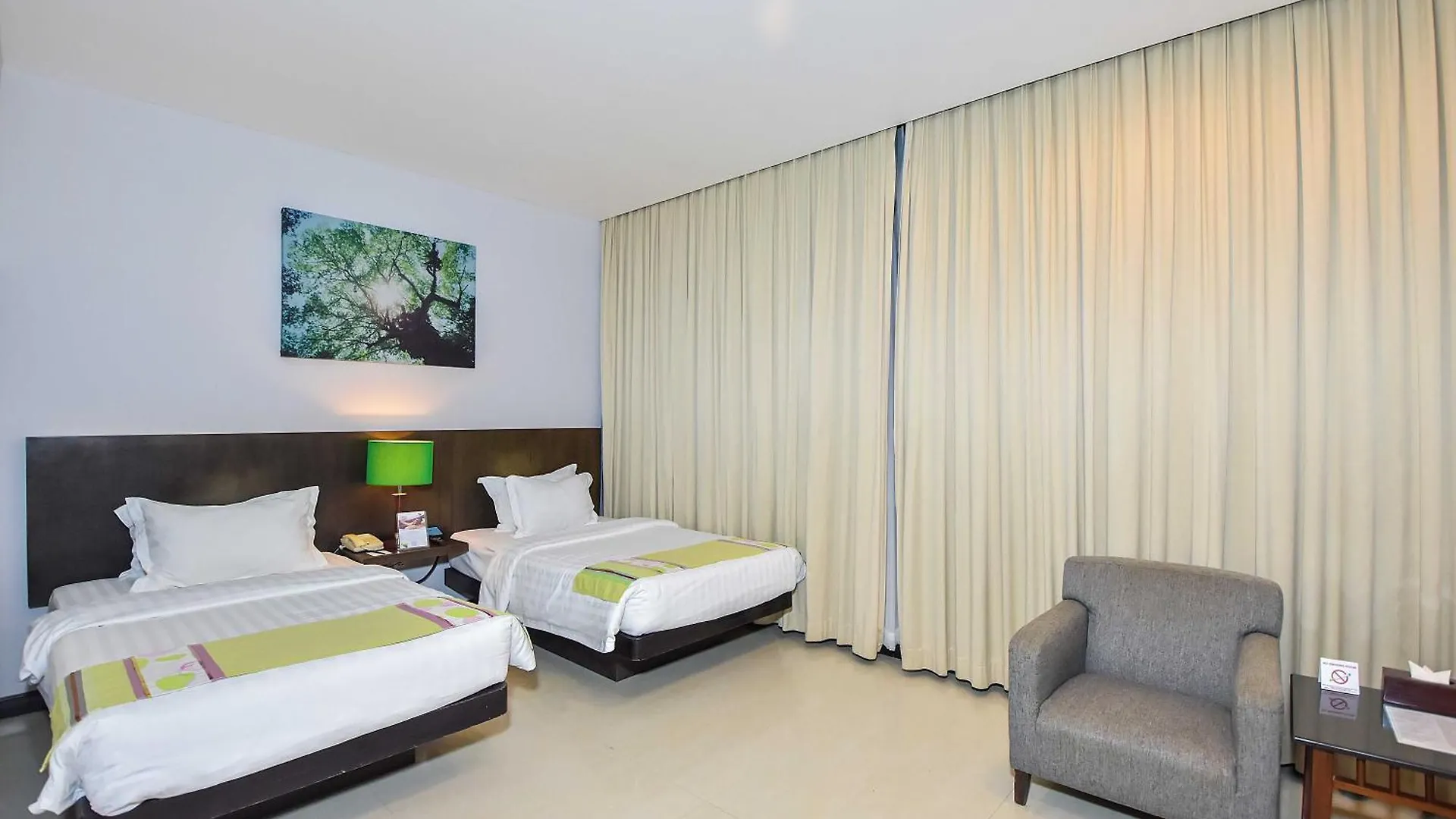 Independence Hotel Resort & Spa Sihanoukville 4*,