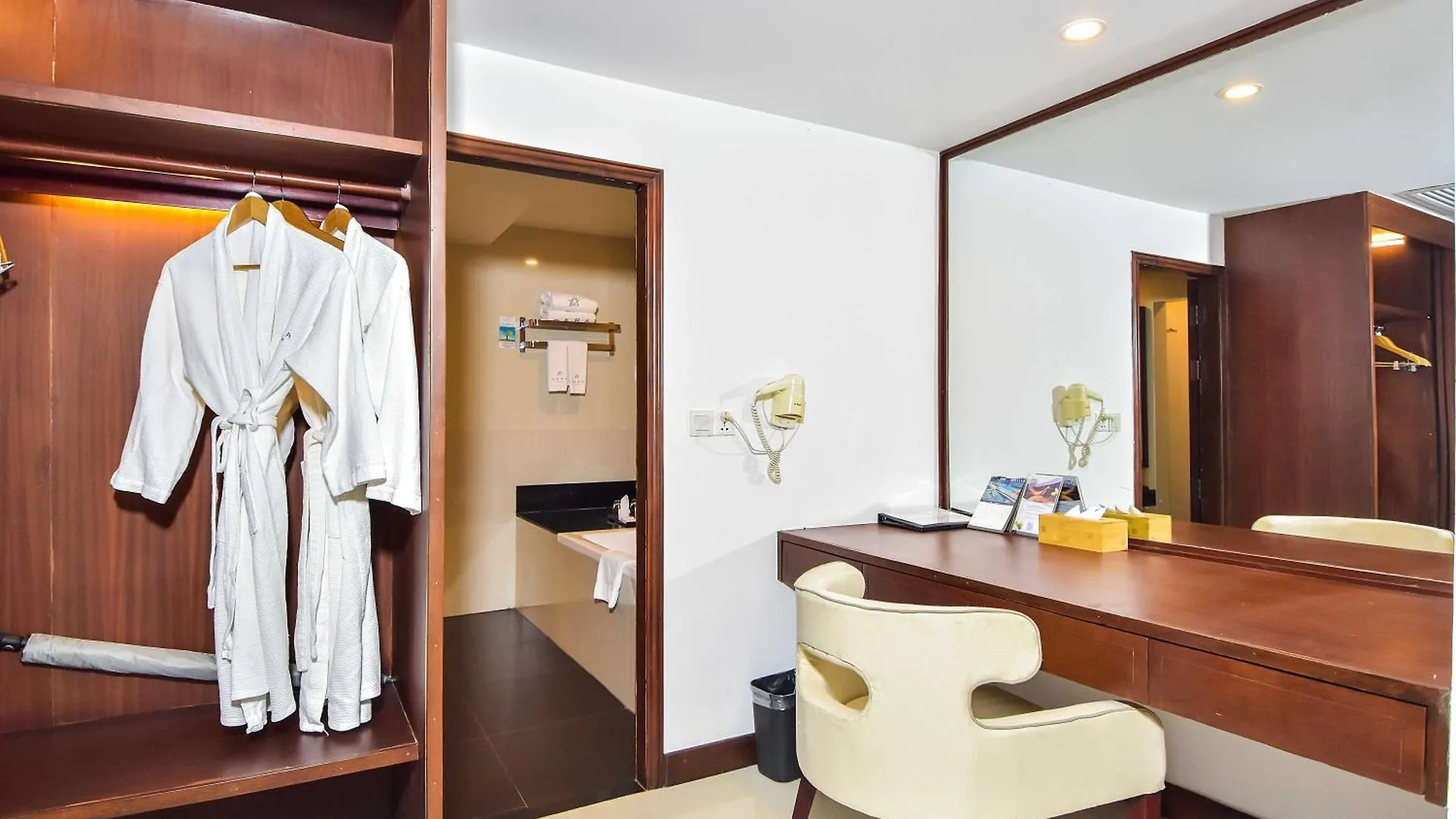 Independence Hotel Resort & Spa Sihanoukville